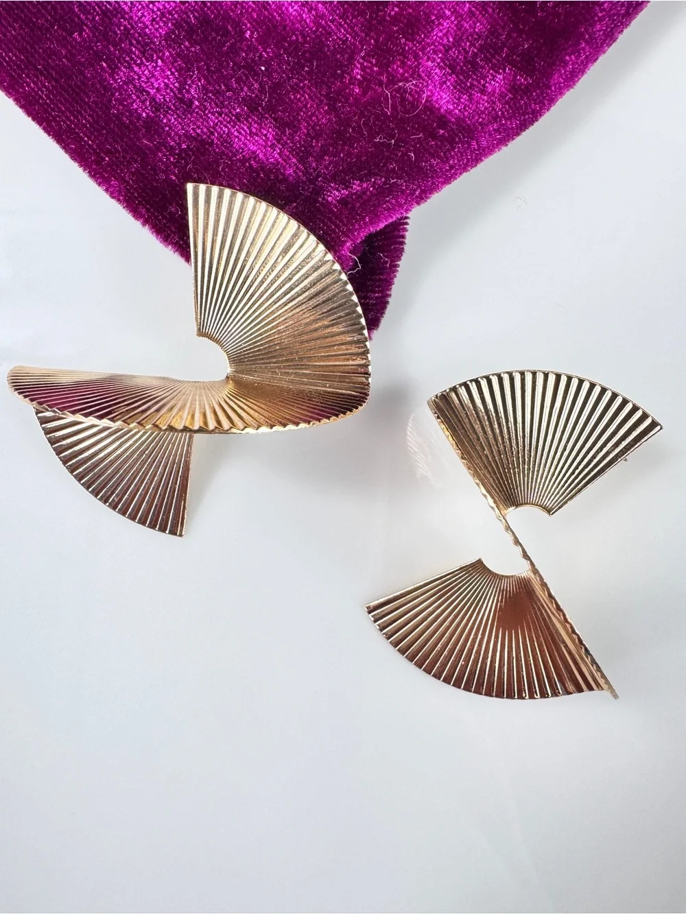 Gold Sculptural Fan Drop Earrings - Elegant Women's Accessories
